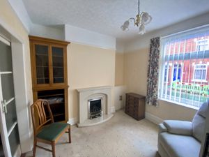 Lounge- click for photo gallery